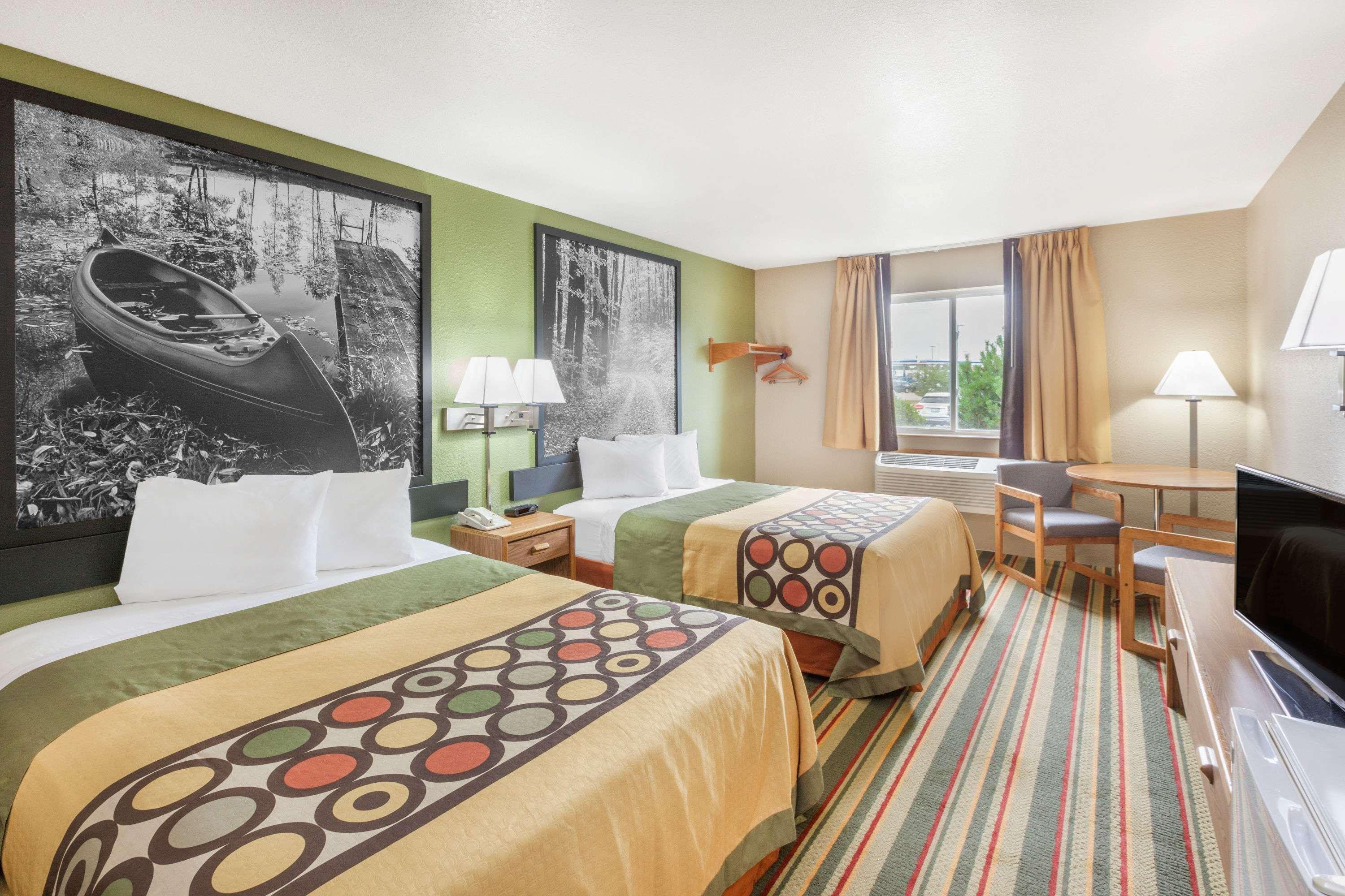 מלון Super 8 By Wyndham גריילינג מראה חיצוני תמונה